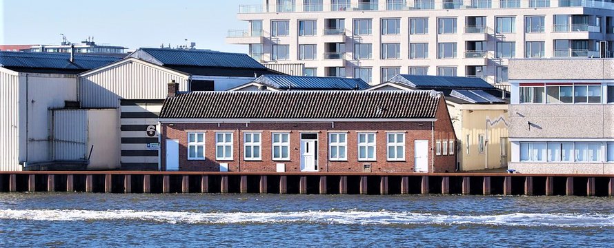 Cruquiuseiland_Alf van Beem via wikimedia commons