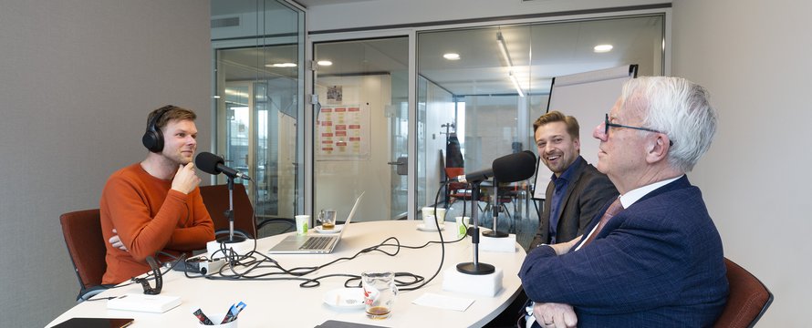 header podcast Sven en Peter