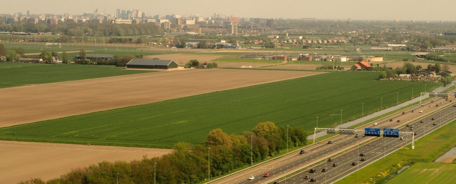 "" (CC BY-SA 2.0) by amsfrank Snelweg Landschap