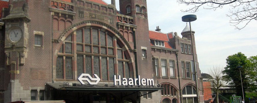 "Haarlem" (CC BY 2.0) by aromano