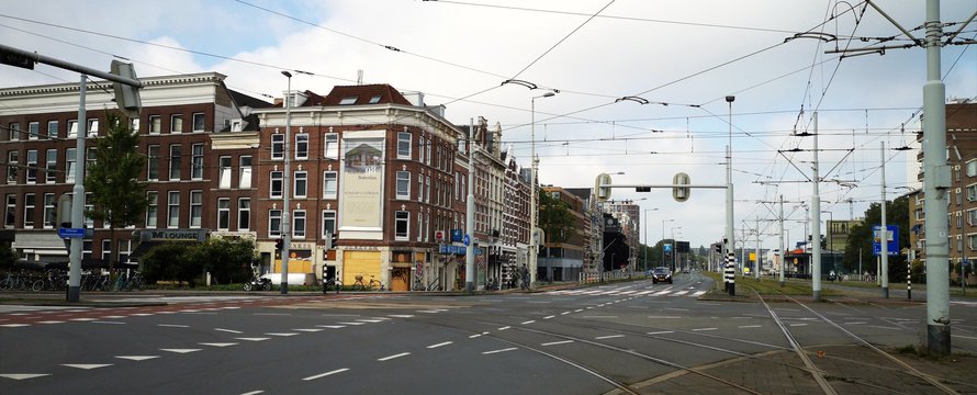 Rotterdam, centrum woningen -> Rotterdam" (Public Domain) by crash71100