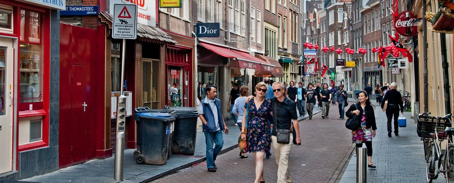 "Amsterdam street" (CC BY-SA 2.0) by Sergey Galyonkin - Flickr