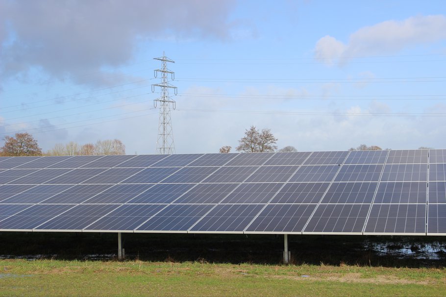 Close-up van de zonnepanelen.