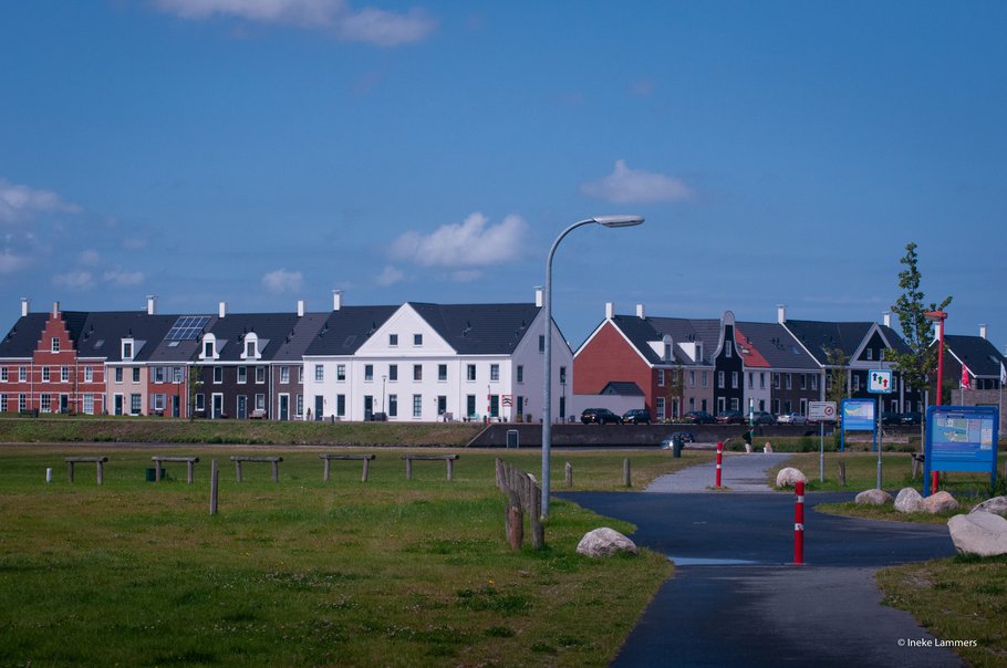 Rijtjeswoningen Blauwestad in het Havenkwartier | Ineke Lammers