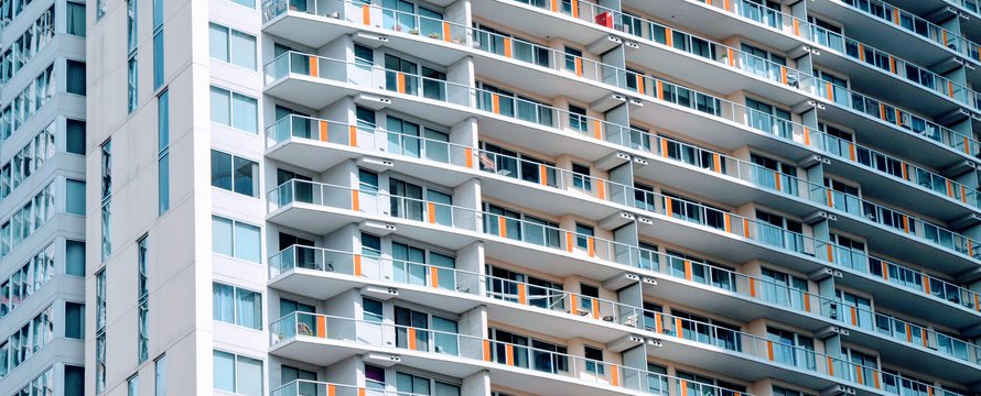 Photo by Connor Brubaker on Unsplash -> appartementen