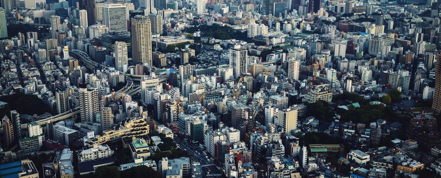 city -> Photo by George Kedenburg III on Unsplash