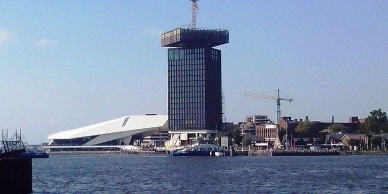 Booming Amsterdam ‘Economische innovatie als motor voor ruimtelijke ontwikkeling en gebiedsontwikkeling’ - Afbeelding 1