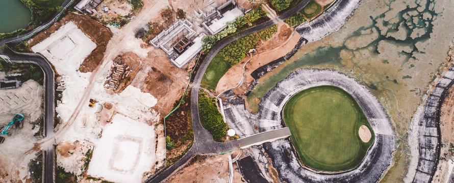 Topview bouwplaats -> Photo by Ivan Bandura on Unsplash
