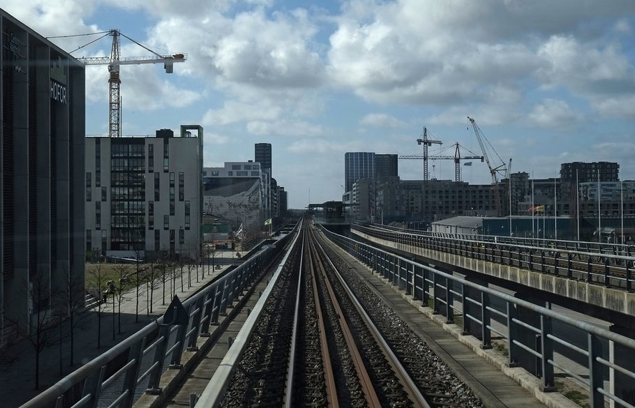 Orestad ~ "Metro_Orestad_20170411_DSF4934" (CC BY 2.0) by News Oresund