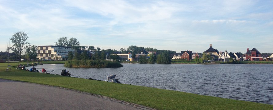 "Park Zestienhoven, Rotterdam" (CC BY-SA 2.0) by philip.mallis