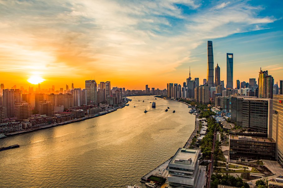 Huangpu River side of the city scenery