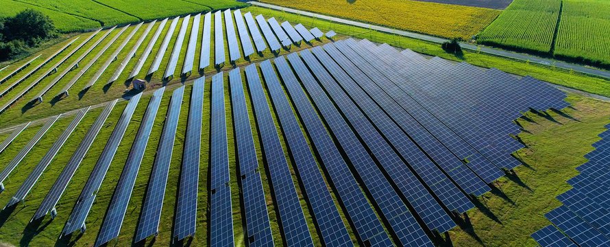 Zonnepanelen luchtfoto