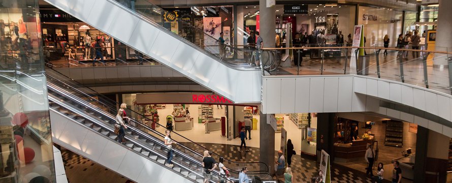 Shopping mall - winkelcentrum