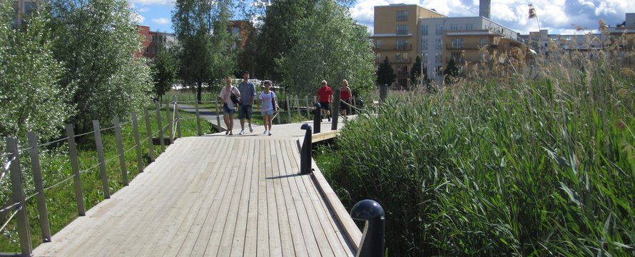 "Wetland, promenade" (CC BY-SA 2.0) by La Citta Vita